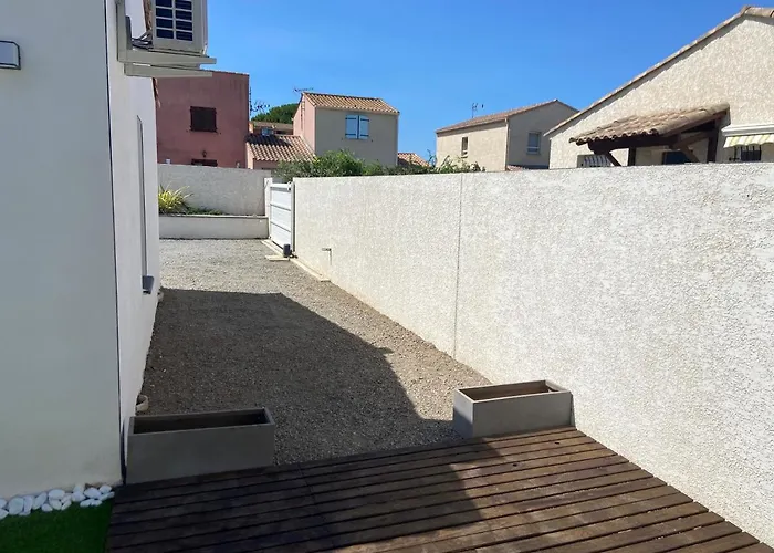 בית נופש Jolie Maison A 700m De La *
