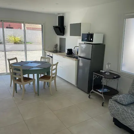 別荘 Jolie Maison A 700m De La Le Grau-dʼAgde